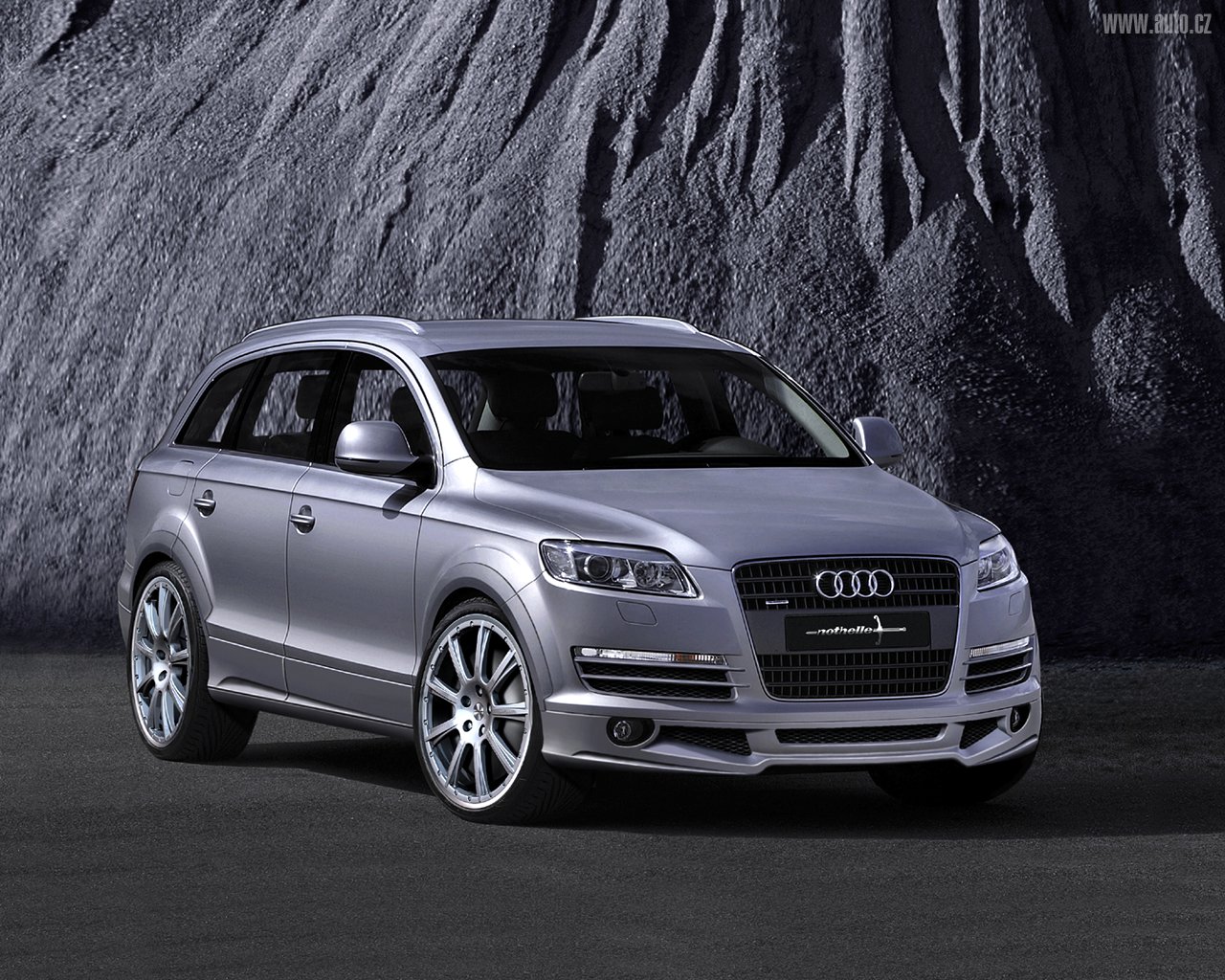 Audi Q7.jpg